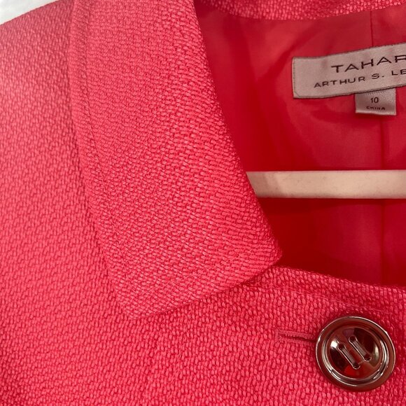 Tahari Hot Pink Short Jacket Textured 3 Button Size 10 Collar Cuffs Jackie-O Chi - Picture 12 of 14